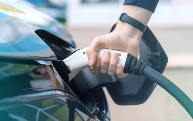 Abandonar los vehículos convencionales y apostar por la electromovilidad para 2035 Abandonar los vehículos convencionales y apostar por la electromovilidad para 2035